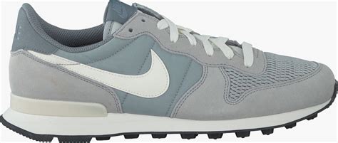 grijze nike sneakers internationalist prm sh|Nike Factory Stores.